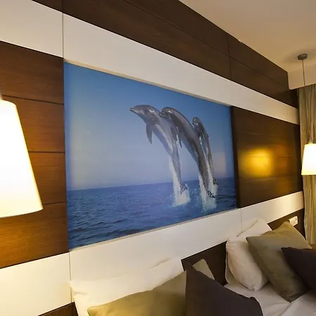 Holiday City Hotell