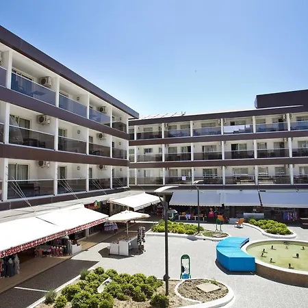 Hotel Holiday City