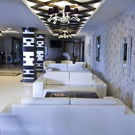 Szálloda (adults Only)