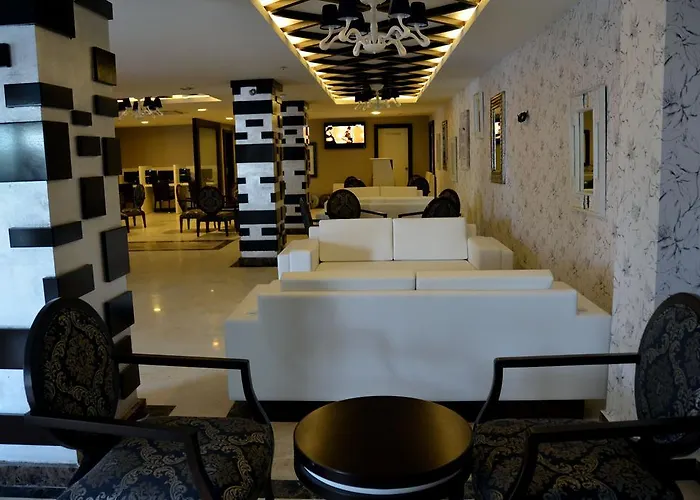 Ξενοδοχείο Holiday City 4*