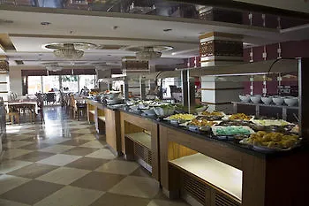 Ξενοδοχείο Holiday City 4*