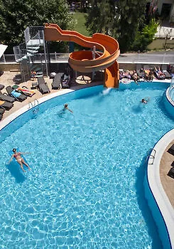 Holiday City Ξενοδοχείο