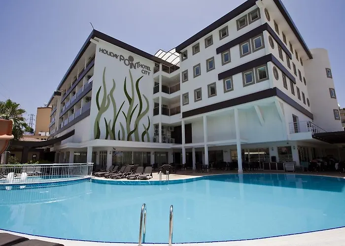 Hotel Holiday City 4*